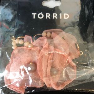 Torrid Blush Pink Floral Drop Earrings NWT
